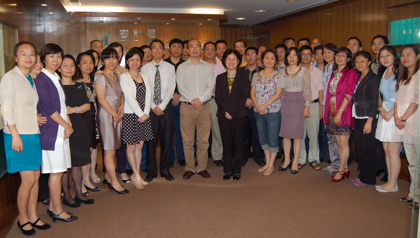 Group photo with the delegation