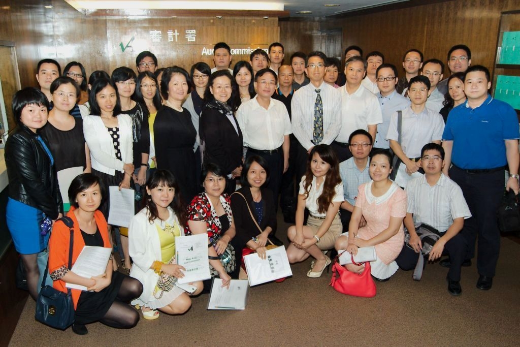 Group photo with the delegation