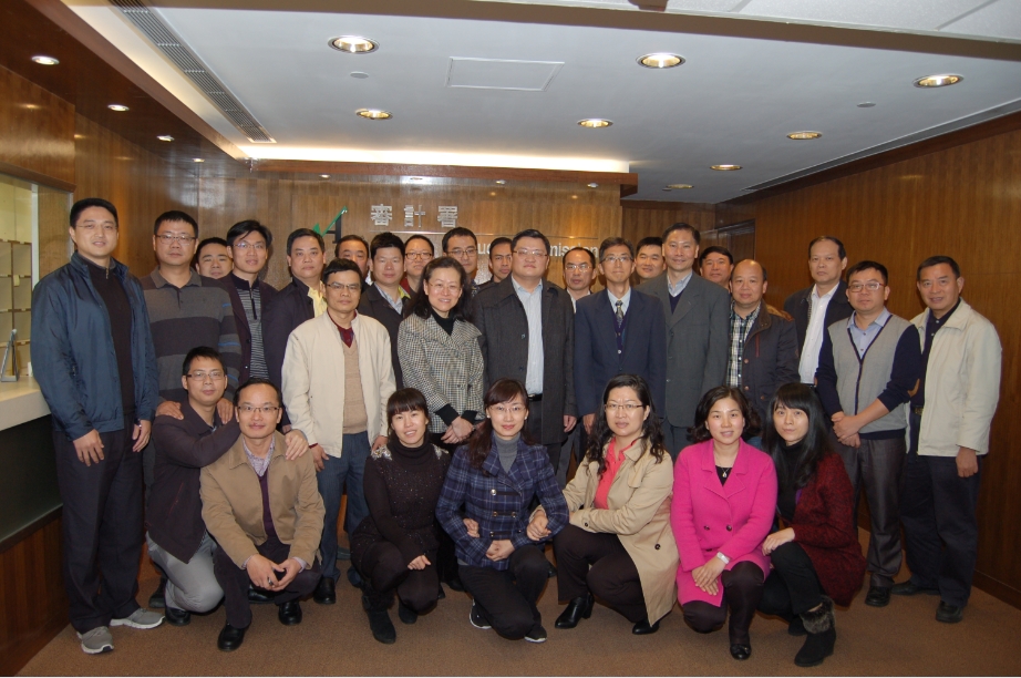 Group photo with the delegation