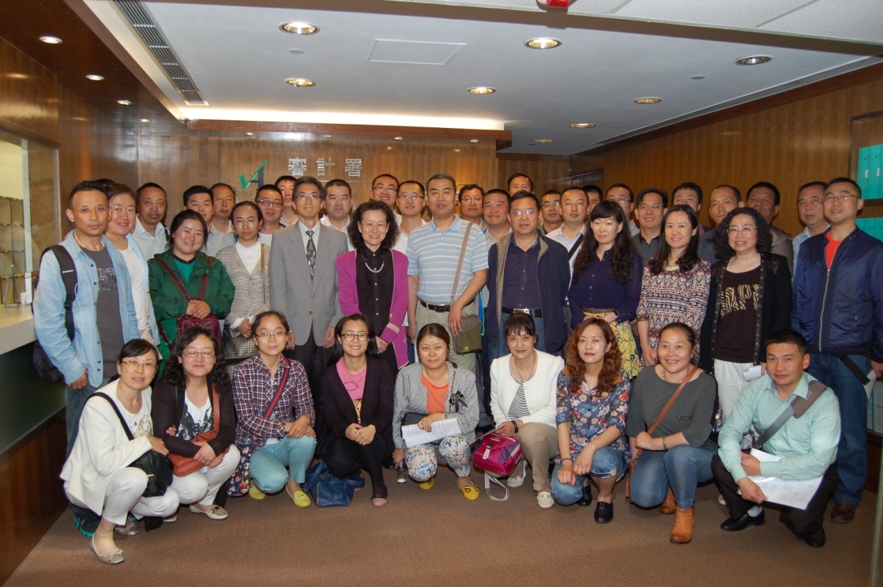 Group photo with the delegation