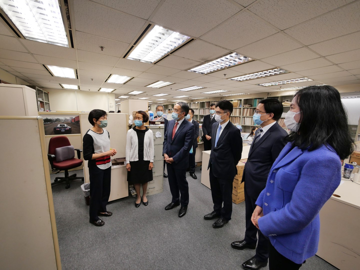 Mr Hui was briefed by staff of the Regularity Audit Division
