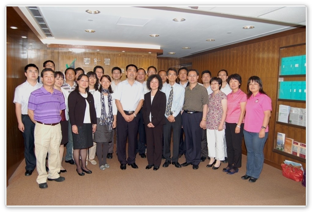 Group photo with delegation led by Mr. Dong Tiegang