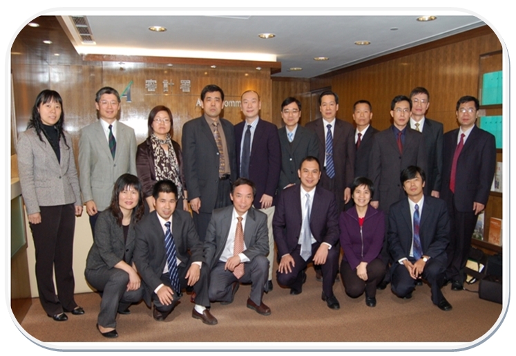 Group photo with the delegation