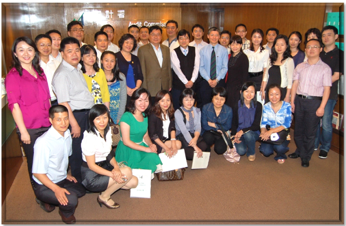 Group photo with the delegation